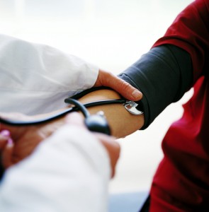 Heart attack symptoms women blood pressure